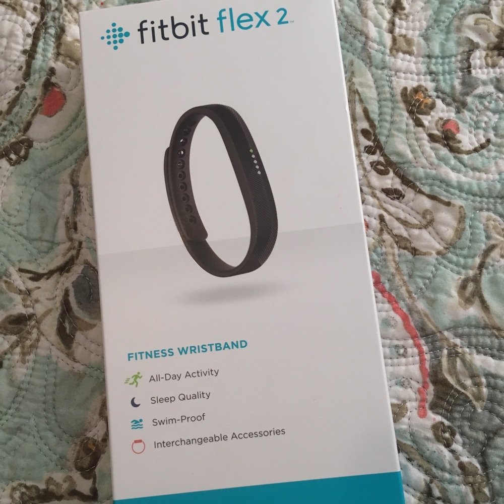 Fitbit flex 2 opened box but never used